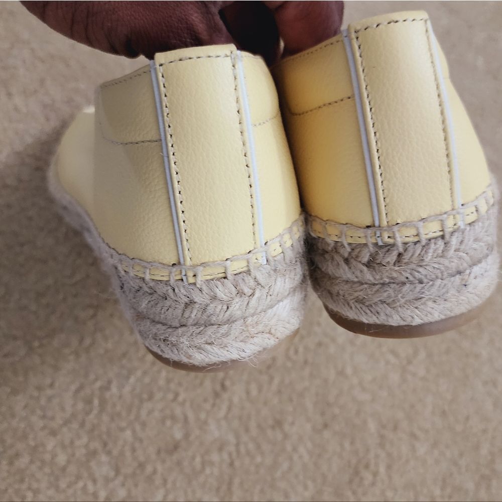 Everlane   - Picture 10 of 15